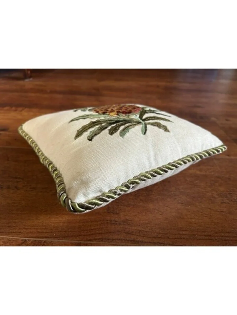 Decorative Embroidered Pineapple Throw Pillow with Green Trim